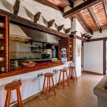 Increible Cuarto, Hostal Sobre El Centro De Valle Valle de Bravo Exterior foto