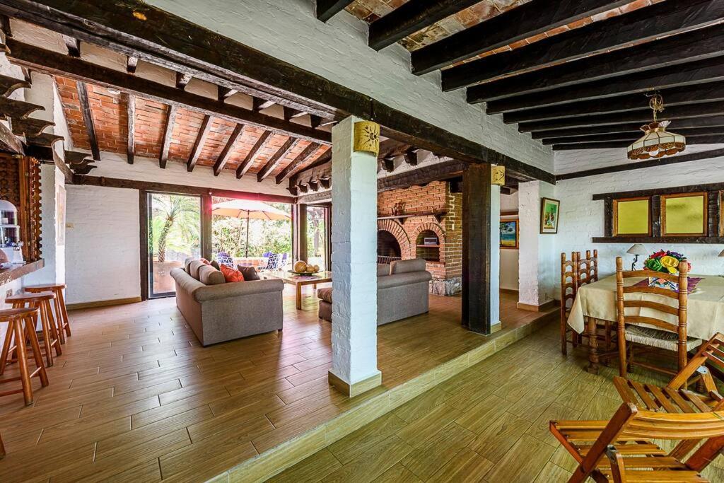 Increible Cuarto, Hostal Sobre El Centro De Valle Valle de Bravo Exterior foto